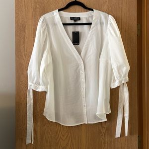White button down puff sleeve shirt NWT Size 18 ELOQUII